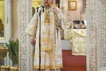 Служба в храме вмч. Димитрия Солунского